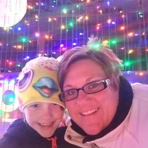 Meet your Posher, Kimberly